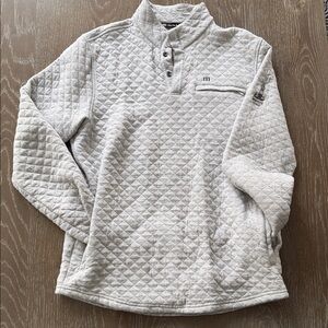 Travis Mathew Men’s Quilted Pullover, Montauk Down Pullover, Hamptons Golf Jacke